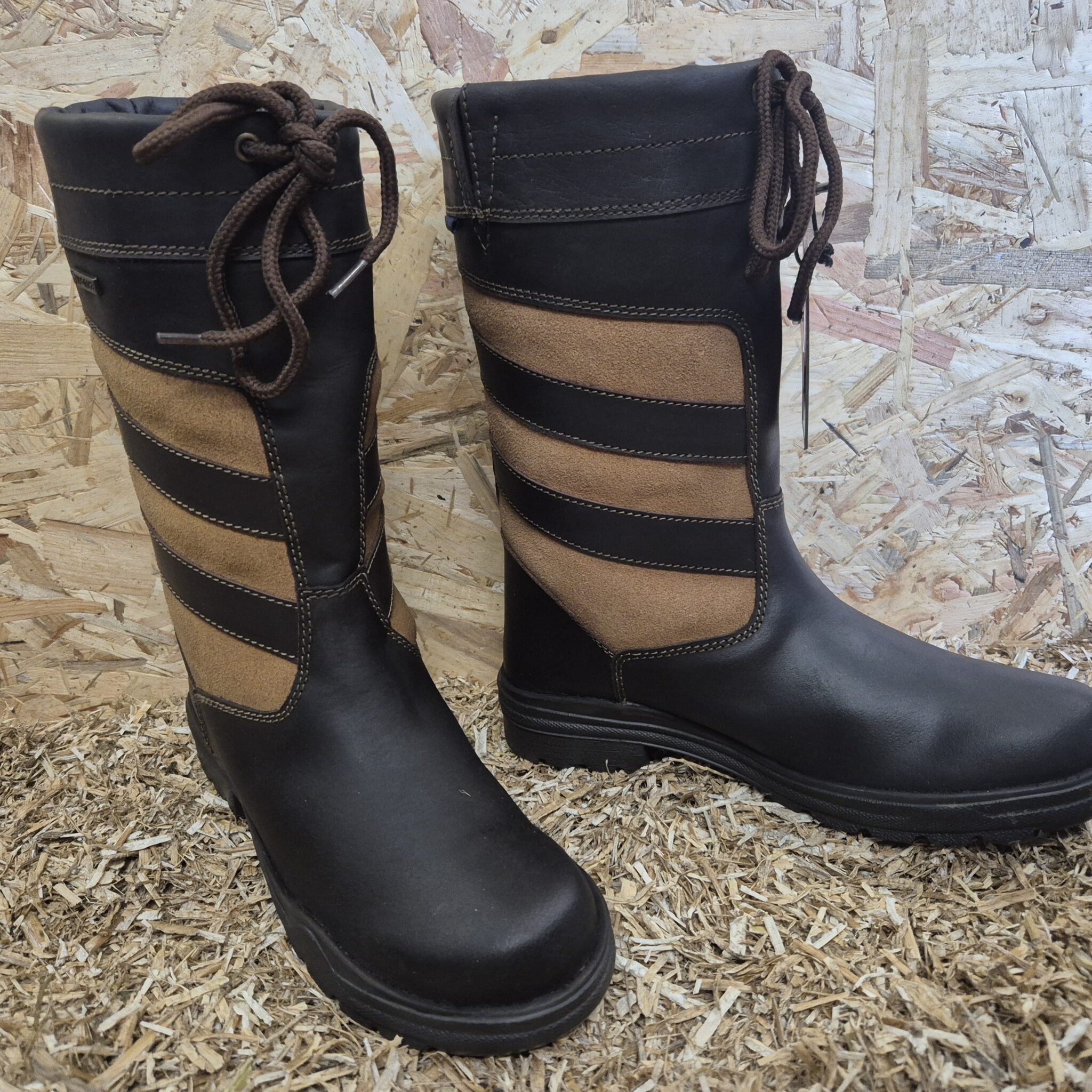 Outdoor Laars Inverness