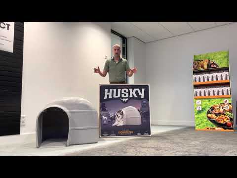 Alternative view of Petmate Husky Dog House