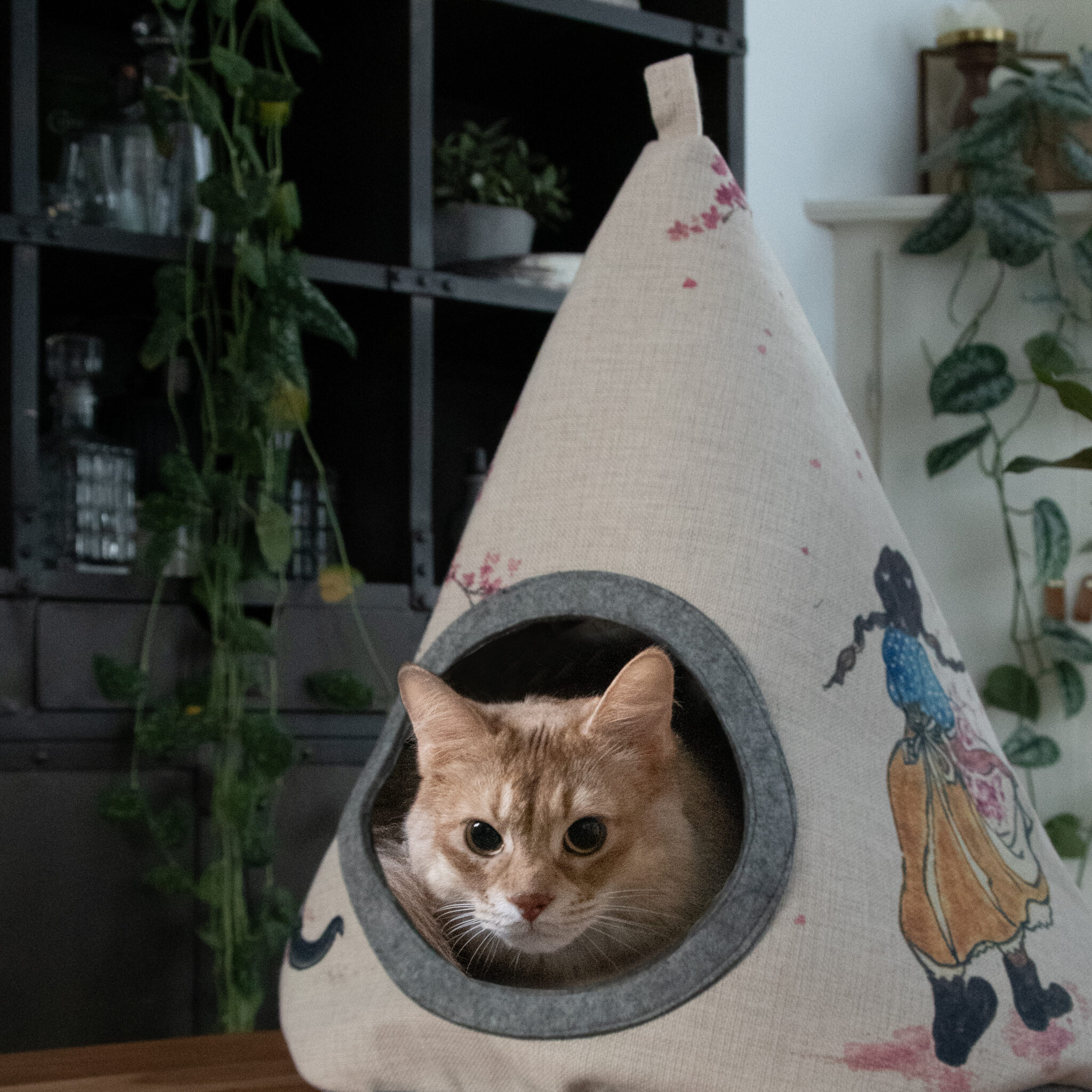 Alternative view of Takara Tipi Cherry Blossom